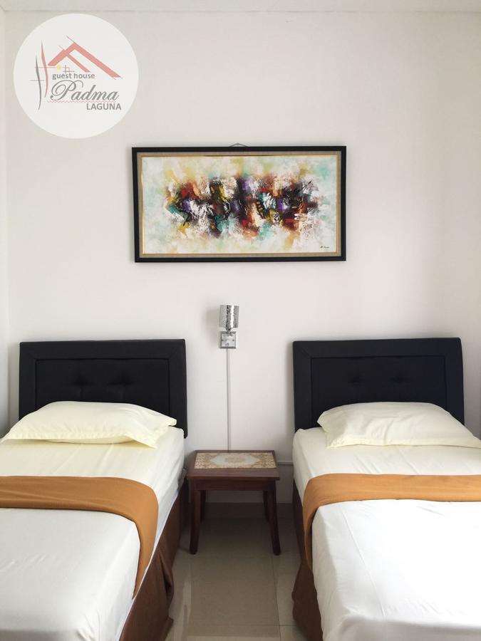Padma Laguna Guesthouse Baturetno Kültér fotó